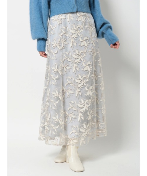 MERCURYDUO（マーキュリーデュオ）の「メロンチュール刺繍セミフレアスカート（スカート・レディース・ライトブルー/ベビーピンク/ブラック・SMALL/MEDIUM）」の3枚目の写真