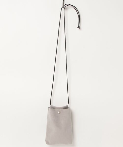 F-2〈エフツー〉/ネックポーチ（ショルダーバッグ）｜Creed（クリード） 5,082円