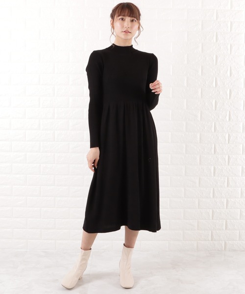 Lace Ladies(レースレディース)の「ハイネックロングニットワンピース(ワンピース・レディース・アイボリー/ブラック・L/XL/M/S)」の2枚目の写真
