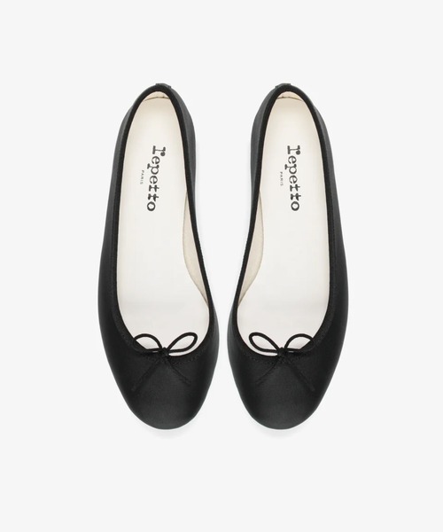 Repetto（レペット）の「Cendrillon バレエフラット - EUサイズ / V086VE（バレエシューズ・レディース・ホワイト/ブラック・35.5/36.5/38.5/39/38/35/40/37/37.5/36/34）」の8枚目の写真