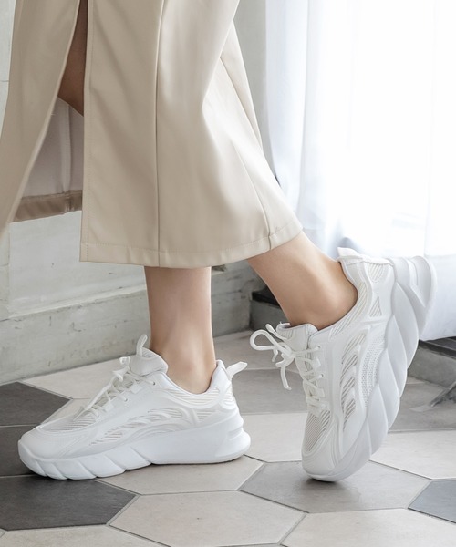 Julia Boutique(ジュリアブティック)の「厚底ダッドスニーカー/22586(スニーカー・レディース・ホワイト・40/38/39/36/37)」の18枚目の写真