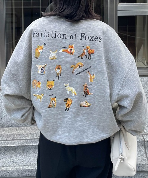 Chillfar（チルファー）の「キタキツネスウェット（スウェット・レディース・ネイビー/ホワイト×グリーン/チャコール/オートミール/ダークグリーン/ネイビー系/アイボリー系/グレー系/杢グレー・FREE）」の3枚目の写真