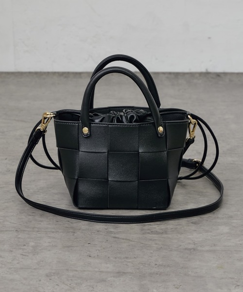 DISCOAT（ディスコート）の「【WEB限定/4WAY】メッシュ編み巾着ショルダーバッグ（ショルダーバッグ・レディース・ブラック/ブラウン/シルバー・FREE）」の13枚目の写真