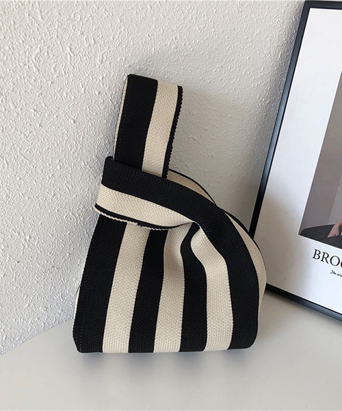 c.u.l（シーユーエル）の「ニットトートバック cula481（ハンドバッグ・レディース・ブラック/ピンク系その他/ブラック系その他/ブラウン系その他/オレンジ・FREE）」の2枚目の写真