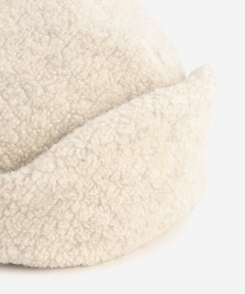 Bshop（ビショップ）の「cableami | リサイクルウール ニットキャップ（キャップ・レディース・ネイビー/ホワイト系その他・MEDIUM）」の17枚目の写真