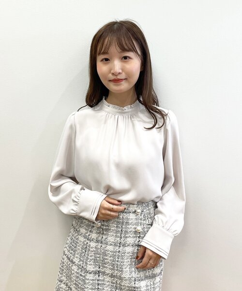 index（インデックス）の「◆ヘヴィージョーゼット スタンドフリルブラウス（シャツ/ブラウス・レディース・ブラウン系その他/ライトグレー/ブラック・40/38/36/42）」の7枚目の写真
