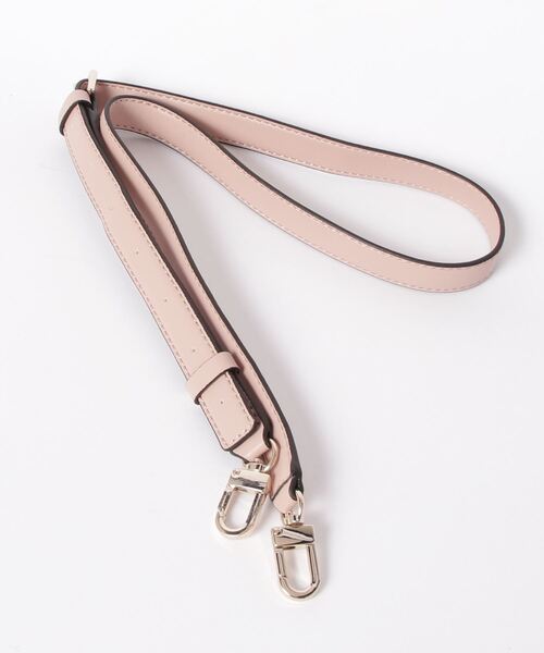 Guess(ゲス)の「LA FEMME Flap Shoulder Bag(ショルダーバッグ・レディース・ブラック/ライトピンク/ブルー/ホワイト・ONE SIZE)」の19枚目の写真