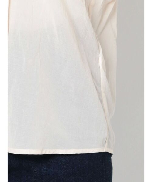 LAGUNAMOON(ラグナムーン)の「アシンメトリーカラーブラウス(シャツ/ブラウス・レディース・アイボリー/ブラック/パープル・FREE)」の10枚目の写真