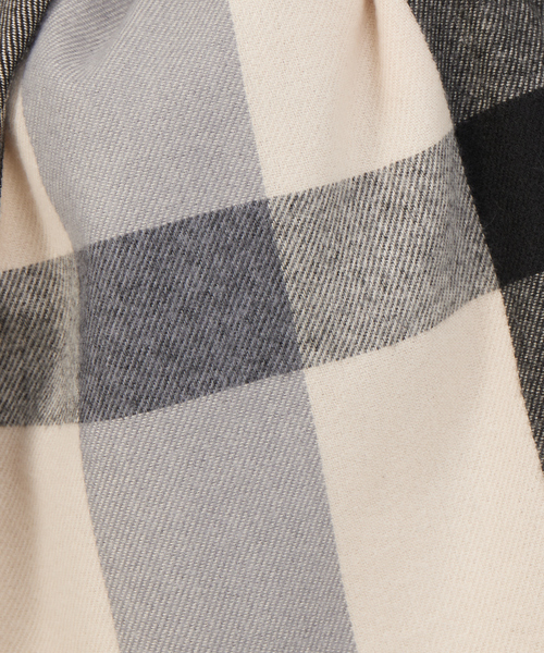 abahouse mavie（アバハウスマヴィ）の「ニュアンスカラーチェックストール（ストール/ショール・レディース・ブルー/ブラック/ピンク・フリー）」の12枚目の写真