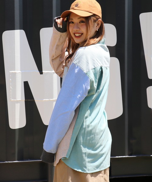 KRIFF MAYER Lady's Collection(クリフメイヤーレディースコレクション)の「オーバーサイズハッピーシャツ(シャツ/ブラウス・レディース・サックスブルー/オフホワイト/カラフル/その他5/ネイビー・MEDIUM/LARGE)」の10枚目の写真