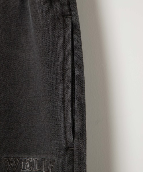 WEGO(ウィゴー)の「WEGO/ピグメントロゴスウェットパンツ(スウェットパンツ・メンズ・キナリ/カーキ/スミクロ/ブラウン/ブルー・MEDIUM/LARGE/SMALL)」の11枚目の写真