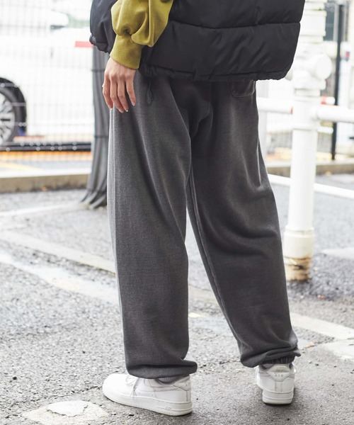 WEGO(ウィゴー)の「WEGO/ピグメントロゴスウェットパンツ(スウェットパンツ・メンズ・キナリ/カーキ/スミクロ/ブラウン/ブルー・MEDIUM/LARGE/SMALL)」の21枚目の写真