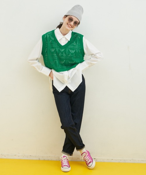 MERLOT（メルロー）の「かぎ針編みVネックショートベスト（ベスト・レディース・グリーン/ピンク/ネイビー・FREE）」の7枚目の写真