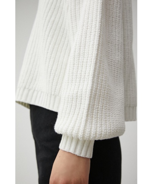 AZUL by moussy（アズールバイマウジー）の「SHORT COLOR KNIT/ショートカラーニット（ニット/セーター・レディース・グリーン/ブラック/オレンジ/アイボリー・FREE）」の14枚目の写真
