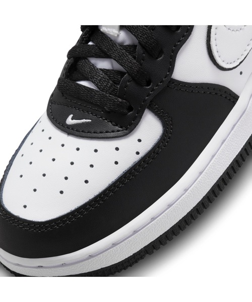 NIKE(ナイキ)の「ナイキ フォース 1 LV8 2 キッズシューズ / Nike Force 1 LV8 2 Little Kids' Shoes(スニーカー・キッズ・ブラック・18/19/21/18.5/19.5/17/22/20/17.5/16.5/21.5/20.5)」の7枚目の写真