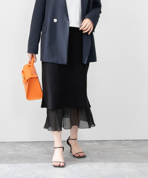 NOLLEY’S(ノーリーズ)の「《手洗い可能》リバーシブルプリーツニットスカート(スカート・レディース・ホワイト/ブラック・FREE)」の5枚目の写真
