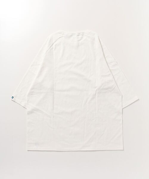 KAVU（カブー）の「KAVU/カブー Solid BB Tee/ソリッドティー（Tシャツ/カットソー・メンズ・ブラック/ホワイト×ネイビー/ホワイト/ホワイト×グリーン・X-LARGE/LARGE/MEDIUM）」の5枚目の写真