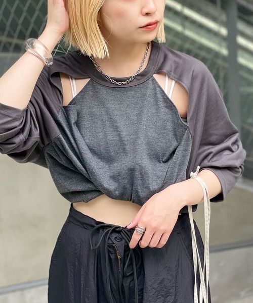 CIAOPANIC(チャオパニック)の「シアー配色肩スリットラグランTEE(Tシャツ/カットソー・レディース・グレー/グリーン/イエロー/オレンジ/ネイビー/ピンク/ダークグリーン・FREE)」の2枚目の写真