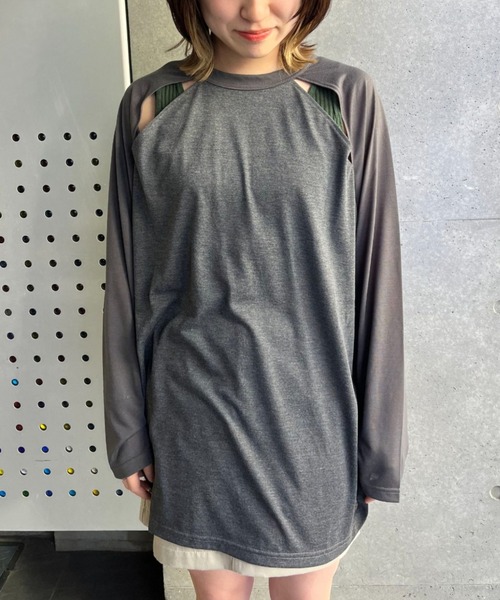 CIAOPANIC(チャオパニック)の「シアー配色肩スリットラグランTEE(Tシャツ/カットソー・レディース・グレー/グリーン/イエロー/オレンジ/ネイビー/ピンク/ダークグリーン・FREE)」の9枚目の写真