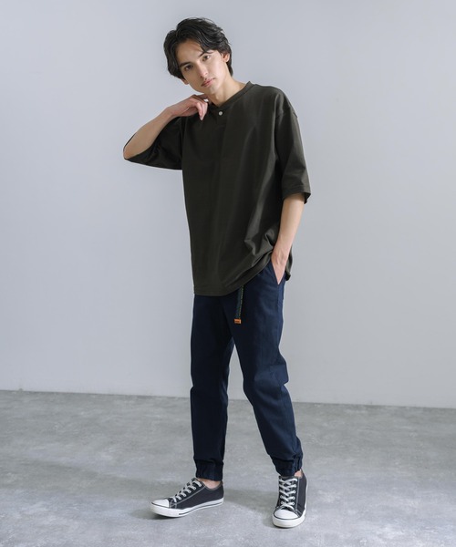 Audience(オーディエンス)の「日本製 VORTEX 8オンス ヘンリーネック テーパード 半袖Tシャツ AUD6405(Tシャツ/カットソー・メンズ・ダークブラウン/ダークグリーン/オフホワイト/ブラック・XL/M/L)」の16枚目の写真