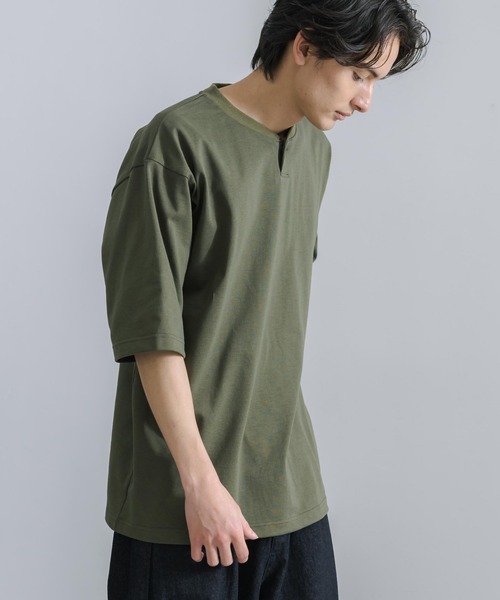 Audience(オーディエンス)の「日本製 VORTEX 8オンス ヘンリーネック テーパード 半袖Tシャツ AUD6405(Tシャツ/カットソー・メンズ・ダークブラウン/ダークグリーン/オフホワイト/ブラック・XL/M/L)」の17枚目の写真