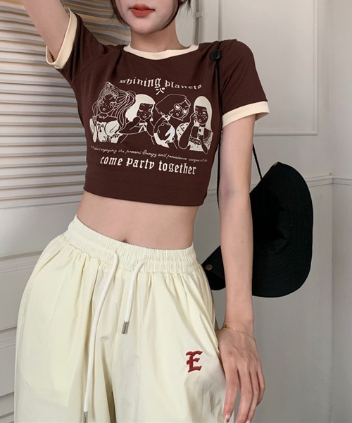 HALEY PESCA（ヘーリーペスカ）の「HALEY PESCA/ショート丈 フロントプリントPOPTシャツ（Tシャツ/カットソー・レディース・アイボリー/ブラウン/ピンク・MEDIUM/LARGE）」の14枚目の写真
