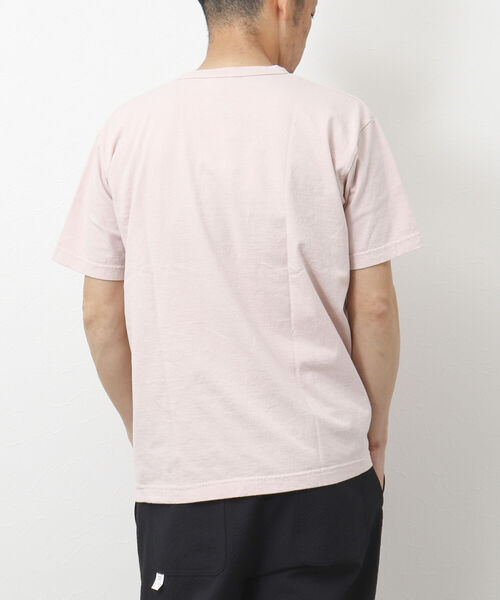 BARNS OUTFITTERS(バーンズアウトフィッターズ)の「【BARNS OUTFITTERS/バーンズアウトフィッターズ】別注プリントTシャツ come as you are(Tシャツ/カットソー・メンズ・ブラック/グレイッシュベージュ/ホワイト/ベビーピンク・M/S/L)」の16枚目の写真