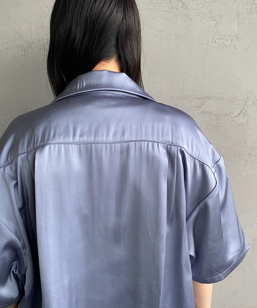JEANS FACTORY （ジーンズファクトリー）の「[SPORTCLAD/スポーツクラッド] 別注 オープンカラーサテンシャツ（シャツ/ブラウス・レディース・サックスブルー/ブラック/イエロー・F）」の7枚目の写真
