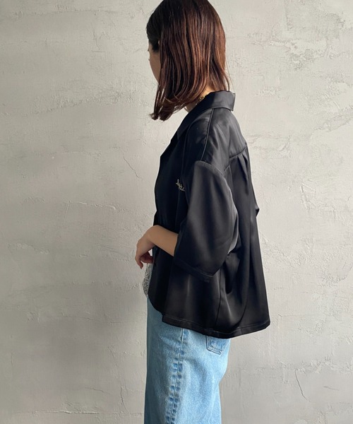 JEANS FACTORY （ジーンズファクトリー）の「[SPORTCLAD/スポーツクラッド] 別注 オープンカラーサテンシャツ（シャツ/ブラウス・レディース・サックスブルー/ブラック/イエロー・F）」の11枚目の写真