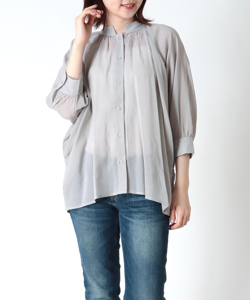 Jines(ジネス)の「ラグランスリーブスタンドネックブラウス(シャツ/ブラウス・レディース・ピンク/グレー/オフホワイト/ブラック/カーキ・38)」の3枚目の写真