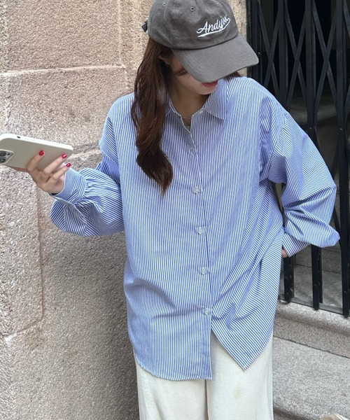 ad thie(アドティエ)の「オーバーサイズ ストライプシャツ(Tシャツ/カットソー・レディース・イエロー/ピンク/グリーン/ブルー系その他/ブラック・M/L)」の3枚目の写真