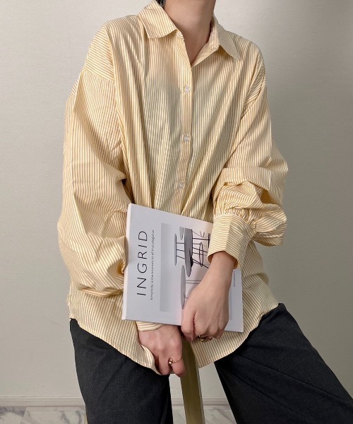 ad thie(アドティエ)の「オーバーサイズ ストライプシャツ(Tシャツ/カットソー・レディース・イエロー/ピンク/グリーン/ブルー系その他/ブラック・M/L)」の4枚目の写真