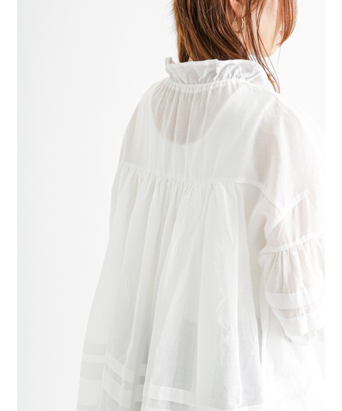 Te chichi（テチチ）の「タックギャザーボリュームブラウス（シャツ/ブラウス・レディース・グリーン/ブラック/オフホワイト・ﾌﾘ-）」の14枚目の写真