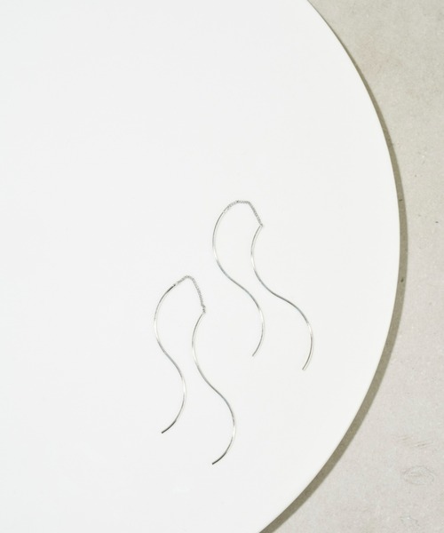 Aunt Marie's（アントマリーズ）の「ウェーブラインロングピアス / ツイストピアス（ピアス（両耳用）・レディース・シルバー/ゴールド・FREE）」の11枚目の写真