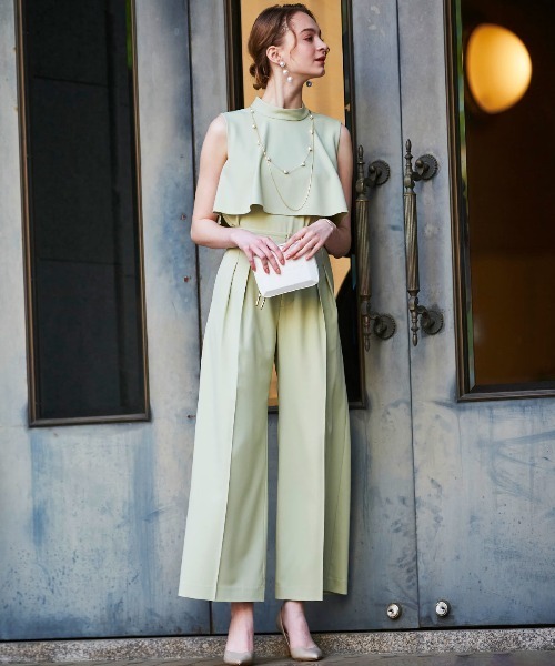 AND COUTURE(アンドクチュール)の「【WEB限定】ハイカラーノースリブラウス(シャツ/ブラウス・レディース・オフホワイト/グリーン/カーキ/ブラック/ベージュ・MEDIUM)」の19枚目の写真