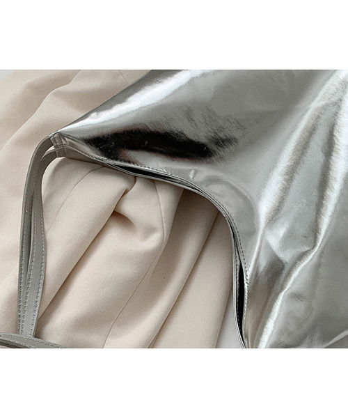 c.u.l（シーユーエル）の「メタリックショルダーバッグcula646（ショルダーバッグ・レディース・シルバー/ゴールド・FREE）」の17枚目の写真