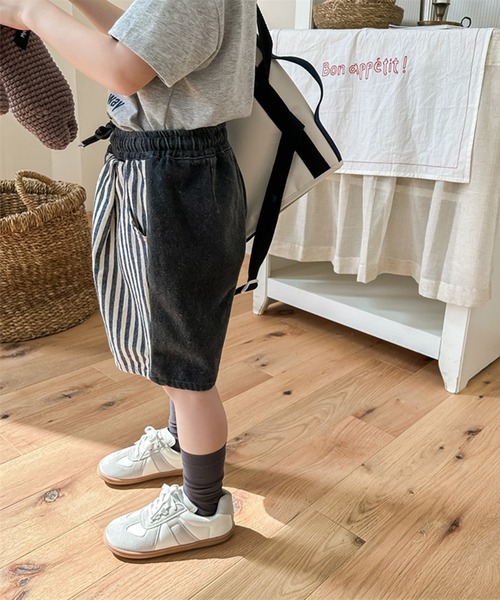 aimoha（アイモハ）の「【aimoha-KIDS-】子供服 プリント入り無地+ストライプ切り替えデニムハーフパンツ（デニムパンツ・キッズ・ブラック/ブルー・80/90/100/110/120/130）」の7枚目の写真