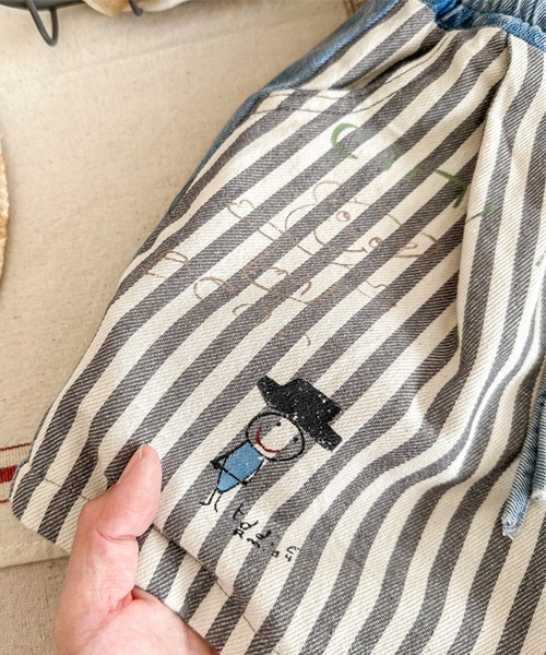 aimoha（アイモハ）の「【aimoha-KIDS-】子供服 プリント入り無地+ストライプ切り替えデニムハーフパンツ（デニムパンツ・キッズ・ブラック/ブルー・80/90/100/110/120/130）」の18枚目の写真