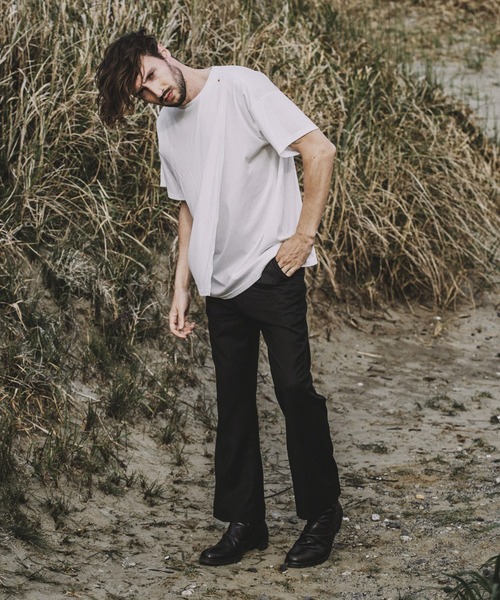 NO ID.(ノーアイディ)の「【NO ID.】Asymmetry Layered Crew Neck T-shirt / アシンメトリー レイヤード クルー ネック Tシャツ(Tシャツ/カットソー・メンズ・ブラック/グレー/ホワイト・1/2)」の22枚目の写真