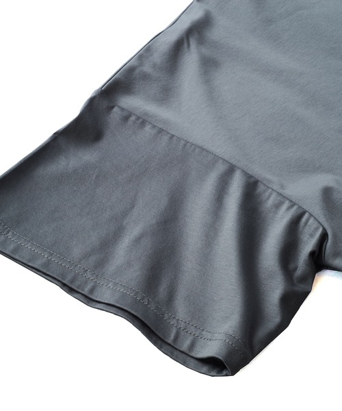 NO ID.(ノーアイディ)の「【NO ID.】Asymmetry Layered Crew Neck T-shirt / アシンメトリー レイヤード クルー ネック Tシャツ(Tシャツ/カットソー・メンズ・ブラック/グレー/ホワイト・1/2)」の9枚目の写真