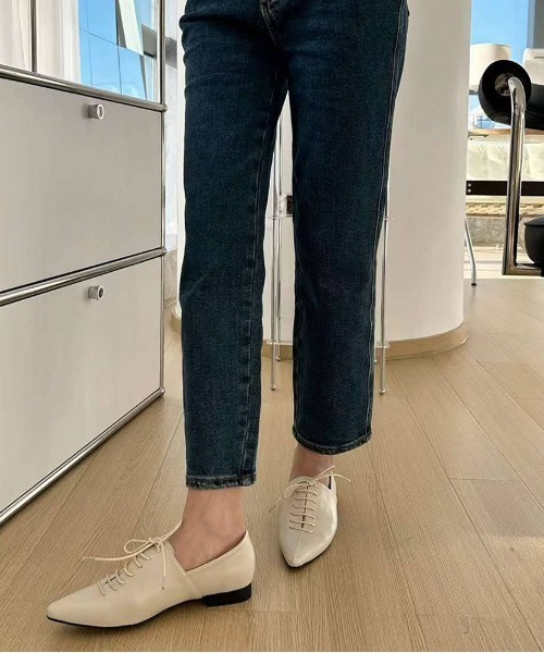 tukn.（トゥクン）の「【tukn.トゥクン】 レースアップマニッシュシューズ/ポインテッド/紐靴（その他シューズ・レディース・ブラック/ホワイト・S/M/L）」の8枚目の写真