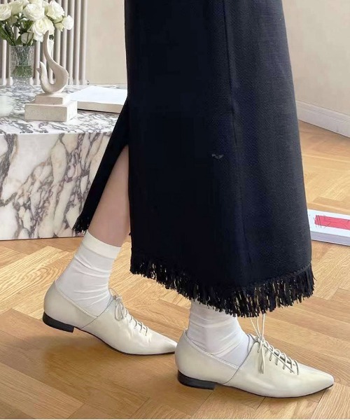 tukn.（トゥクン）の「【tukn.トゥクン】 レースアップマニッシュシューズ/ポインテッド/紐靴（その他シューズ・レディース・ブラック/ホワイト・S/M/L）」の9枚目の写真