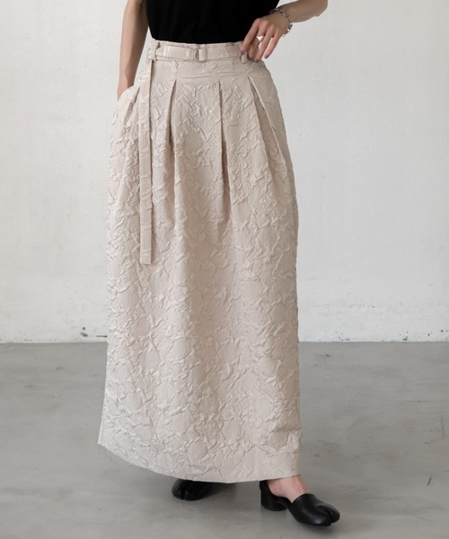 VACANCY(ヴァカンシー)の「フクレジャガードハイウエストスカート(スカート・レディース・グレイッシュベージュ/ブラック・SMALL/MEDIUM)」の12枚目の写真