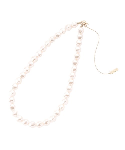 INDIVI(インディヴィ)の「◆【フェイクパール】ショートネックレス(ネックレス・レディース・ホワイト系7/オフホワイト・00)」の3枚目の写真