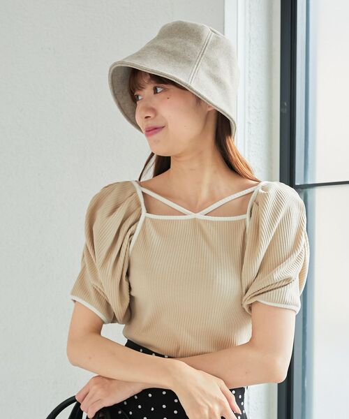 MAJESTIC LEGON（マジェスティックレゴン）の「パイピングリブトップス（Tシャツ/カットソー・レディース・アイボリー/ブラック/ベージュ・MEDIUM）」の16枚目の写真