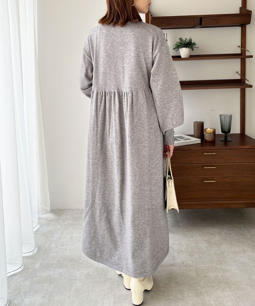 GeeRA（ジーラ）の「フィット＆フレアーニットワンピース（ワンピース・レディース・ブラック/モカ/杢グレー・MEDIUM/LARGE）」の11枚目の写真