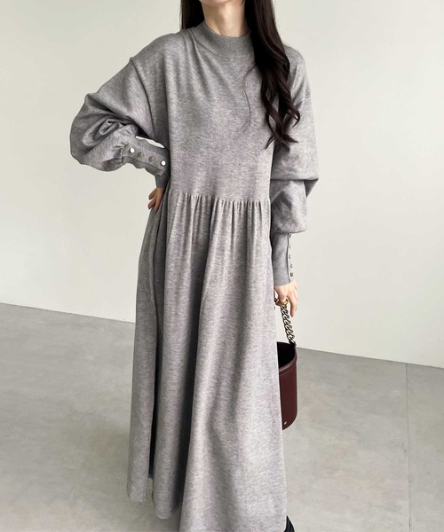 GeeRA（ジーラ）の「フィット＆フレアーニットワンピース（ワンピース・レディース・ブラック/モカ/杢グレー・MEDIUM/LARGE）」の20枚目の写真