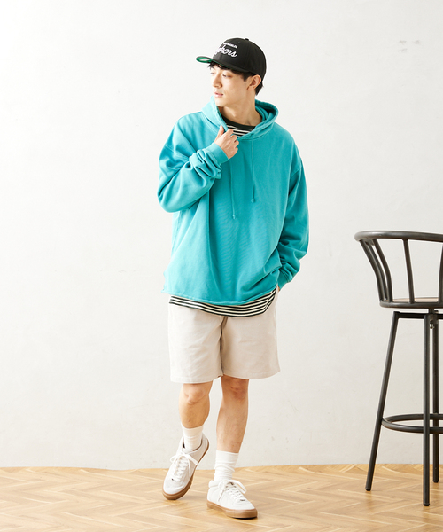 JOURNAL STANDARD relume(ジャーナルスタンダード レリューム)の「CALIFORNIA スリット プルオーバーパーカー(パーカー・メンズ・ベージュ系その他/ブラック/ライトグリーン/ダークブルー・MEDIUM/LARGE)」の6枚目の写真