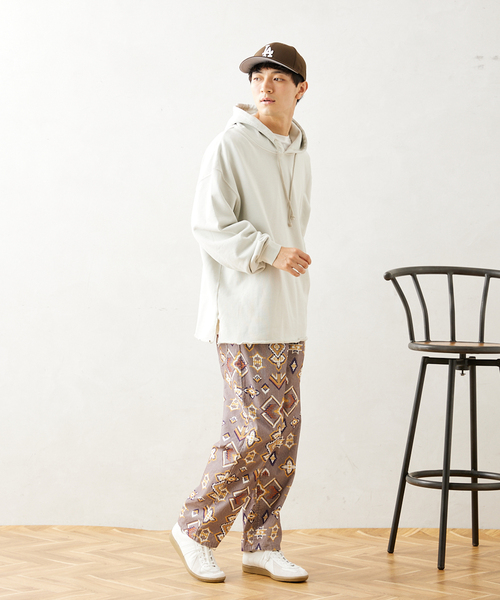 JOURNAL STANDARD relume(ジャーナルスタンダード レリューム)の「CALIFORNIA スリット プルオーバーパーカー(パーカー・メンズ・ベージュ系その他/ブラック/ライトグリーン/ダークブルー・MEDIUM/LARGE)」の10枚目の写真