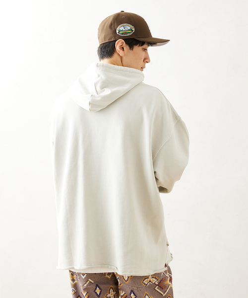 JOURNAL STANDARD relume(ジャーナルスタンダード レリューム)の「CALIFORNIA スリット プルオーバーパーカー(パーカー・メンズ・ベージュ系その他/ブラック/ライトグリーン/ダークブルー・MEDIUM/LARGE)」の14枚目の写真